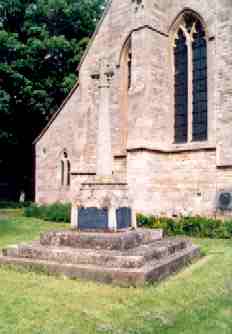 sawtrymemorialandww2roll.jpg - 8312 Bytes