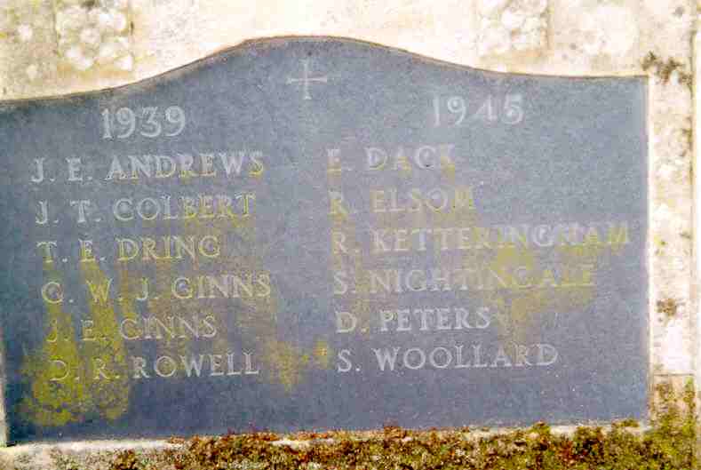 sawtrymemorialandww2roll1.jpg - 27561 Bytes